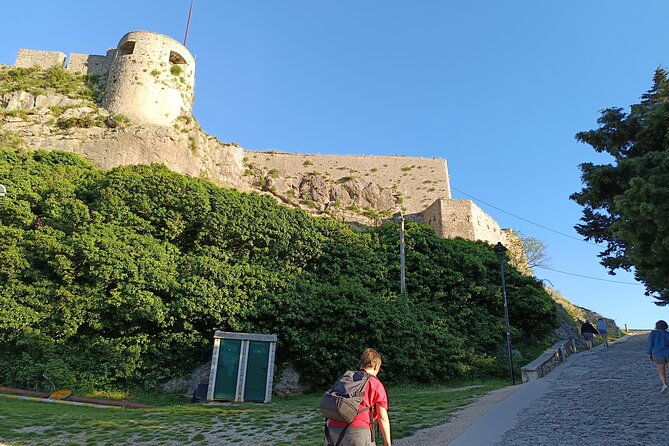 klis-and-game-of-thrones-soparnik_croatia-pizza-tour