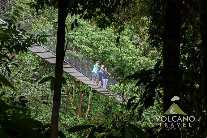 la-fortuna-full-day-arenal-volcano-waterfall-and-hanging-bridges