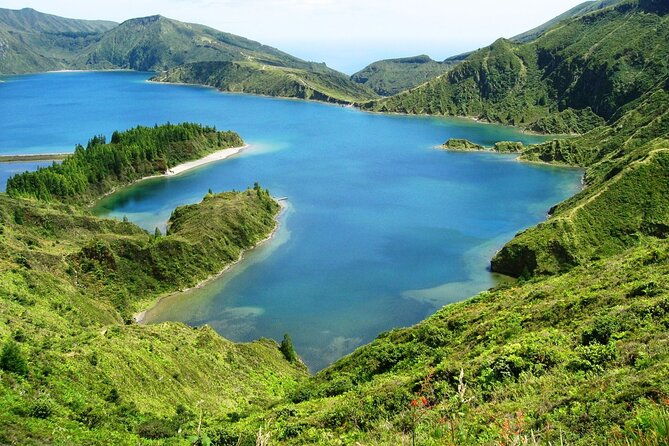 lagoa-do-fogo-private-scenic-walking-tour