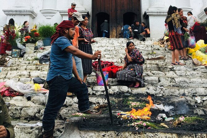 lake-atitlan-and-chichicastenango-market-tour