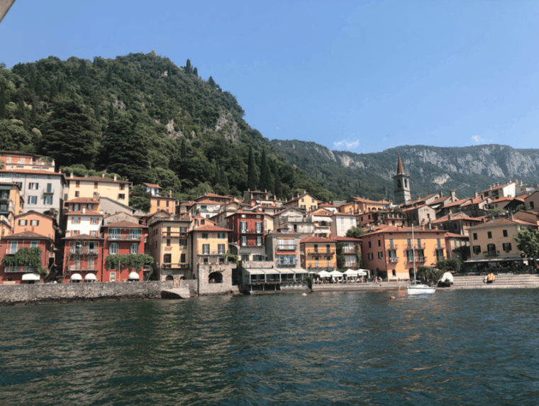 lake-como-1h-adventure-on-a-luxury-private-boat-2
