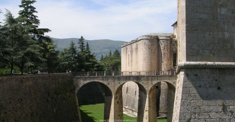 laquila-of-the-mysteries-3-hour-walking-tour-from-rome