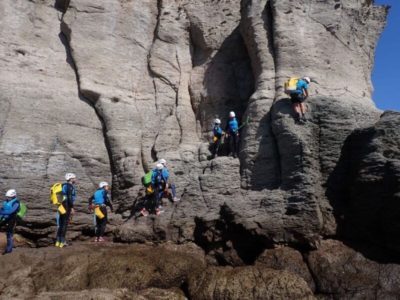 las-palmas-coastering-via-ferrata-water-jumping-snorkel