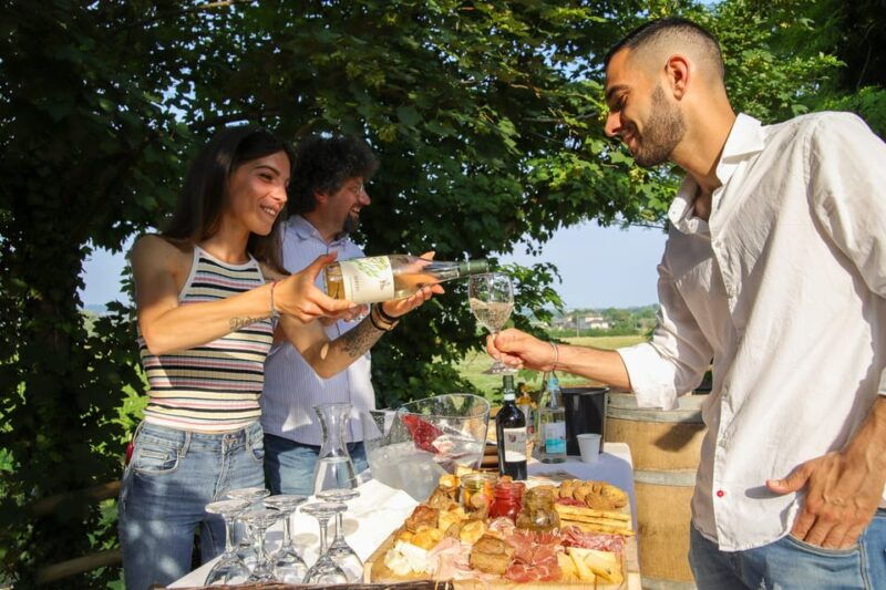 lazise-biodynamic-farm-tour-and-natural-wine-tasting