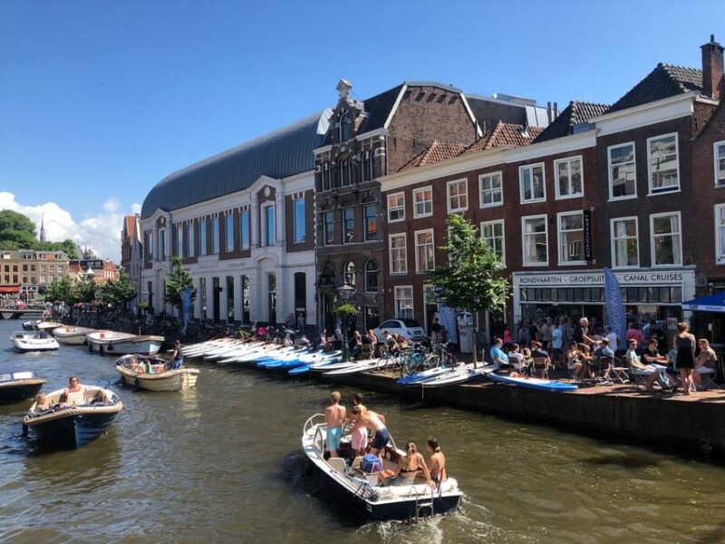 leiden-paddleboard-rental-to-explore-leidens-canals