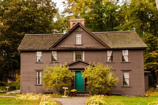 lexington-concord-private-guided-tour-from-boston-groups-5-6