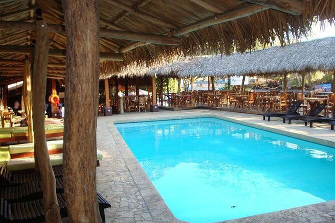 liberia-airport-shuttle-service-to-playa-hermosa-and-nearby-beaches