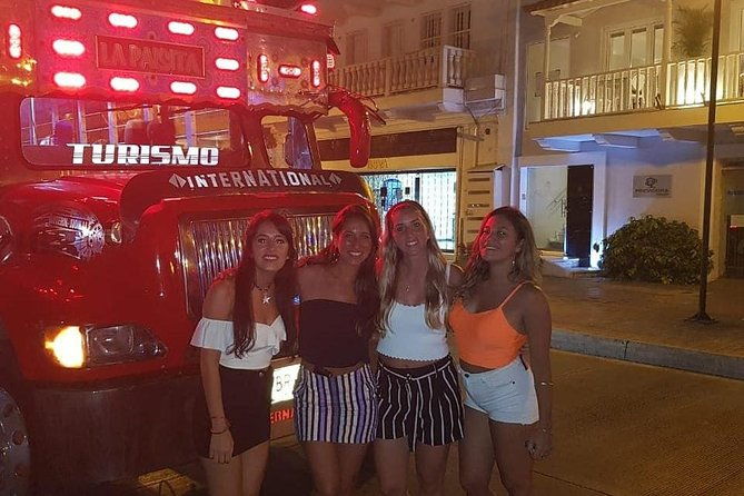 limo-chiva-party-bus-tour-in-cartagena