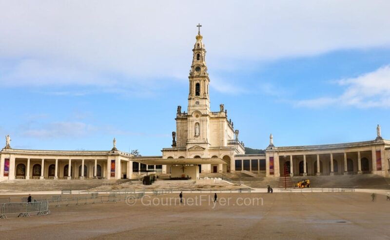 lisbon-fatima-nazare-and-obidos-full-day-private-tour