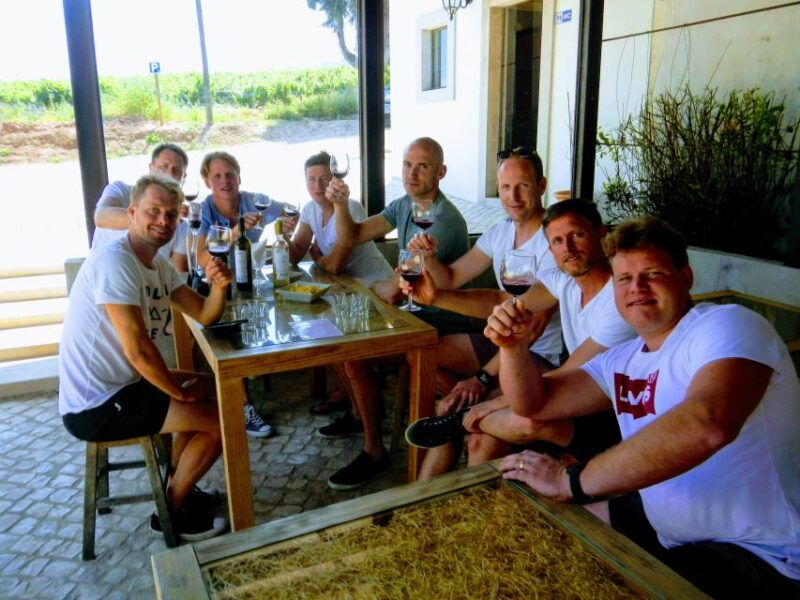 lisbon-surf-or-bodyboard-and-wine-tasting