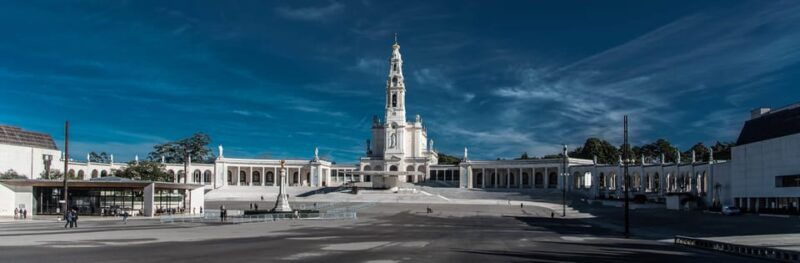 lisbon-tours-old-town-sintra