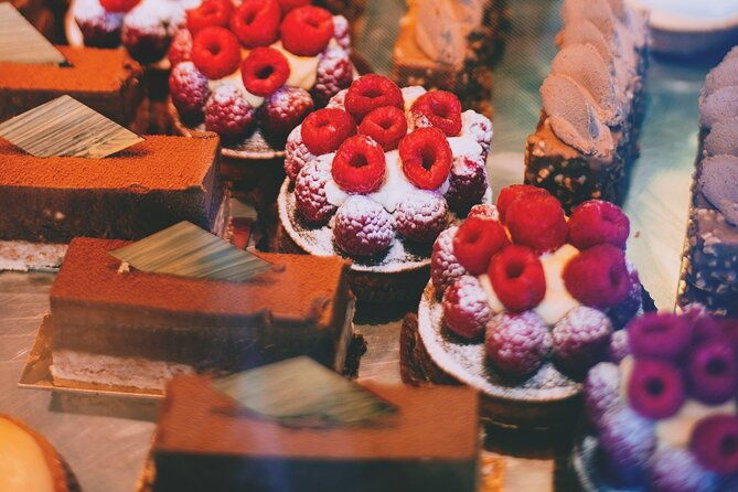 local-food-and-history-tour-of-bucharest-with-local-foodie