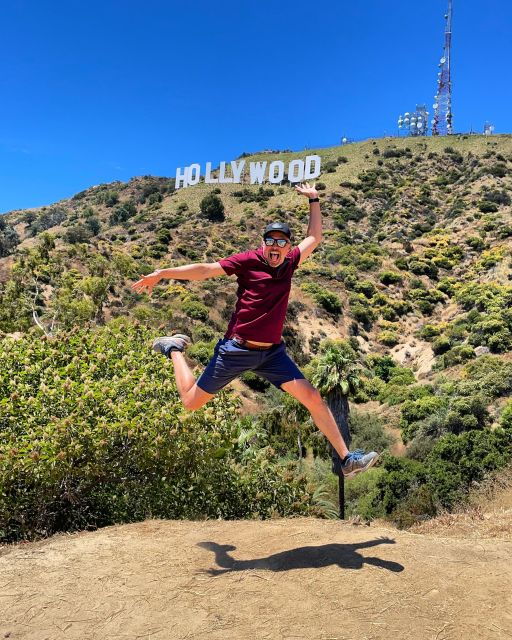 los-angeles-front-back-of-hollywood-sign-hike-guided-tour