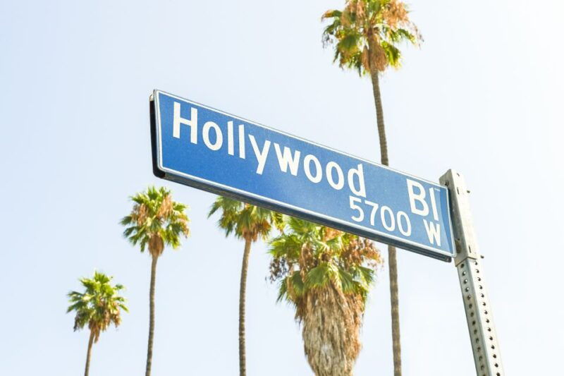 los-angeles-hollywood-celebrity-homes-open-air-bus-tour-2