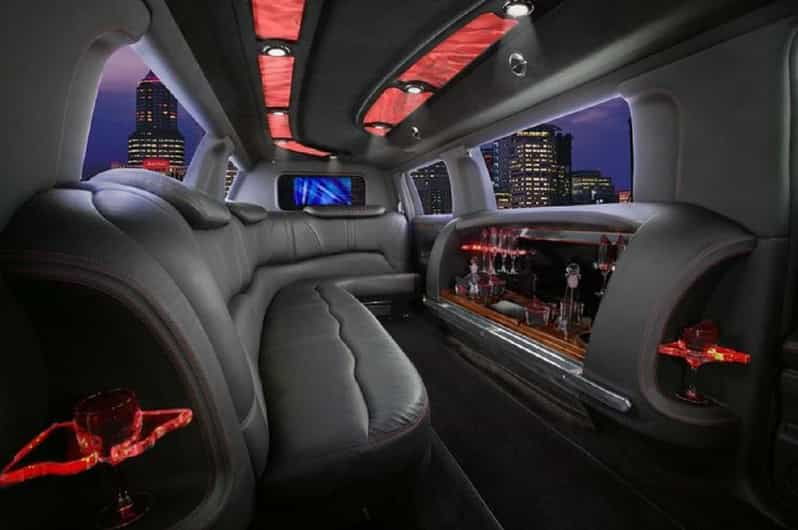los-angeles-private-sightseeing-tour-in-a-limousine-4hrs
