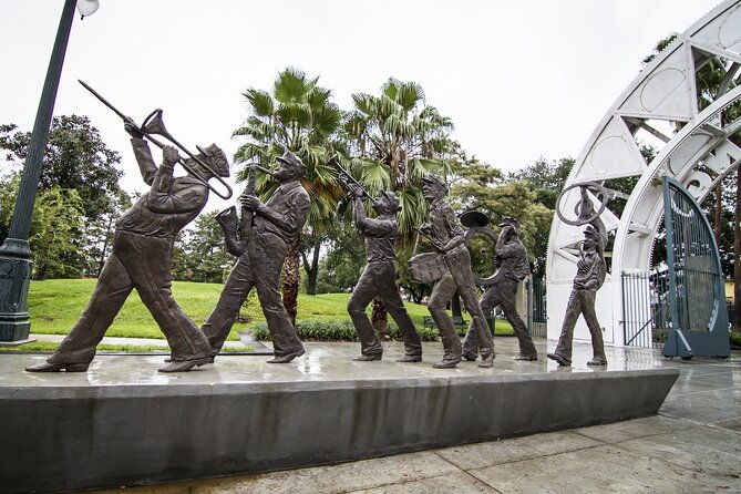 louis-armstrong-and-jazz-private-walking-tour-with-concert