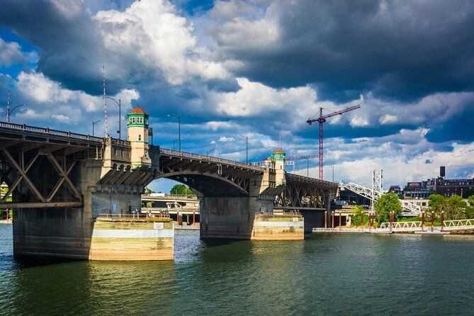 love-in-the-city-of-roses-romantic-tour-in-portland