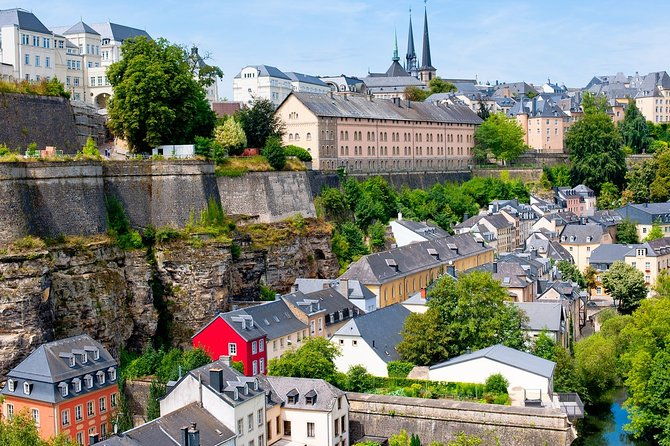 luxembourg-airport-transfers-luxembourg-to-airport-lux-in-luxury-van