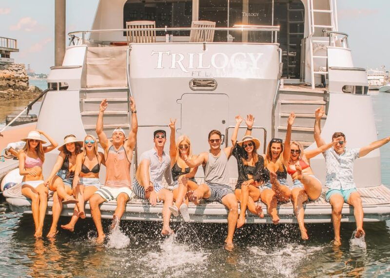 luxurious-private-yacht-trilogy