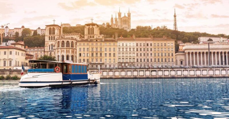 lyon-old-town-tour-with-vaporetto-river-cruise-tickets-2