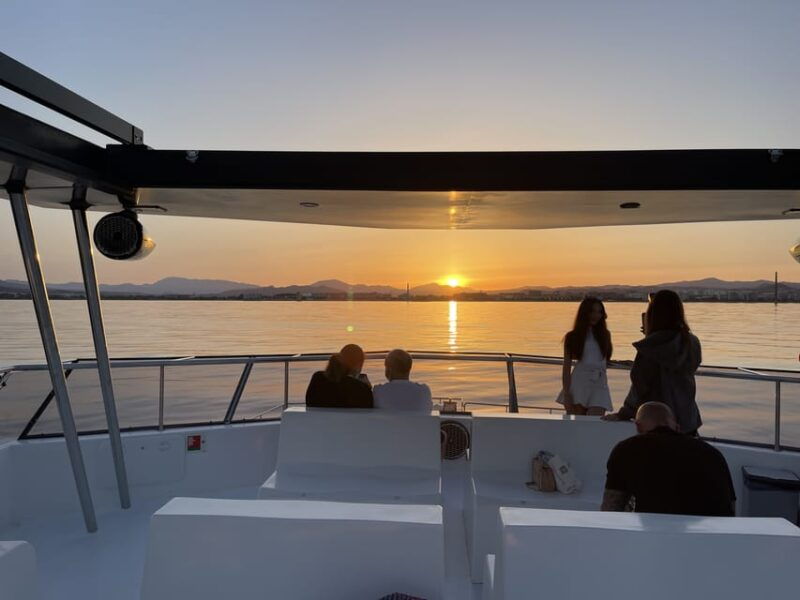 malaga-sunset-catamaran-trip