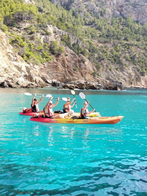 mallorca-explore-the-island-of-dragonera-with-the-kayak