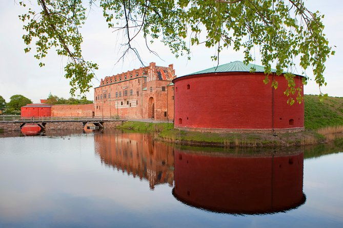 malmo-in-30-minutes-luxury-e-car-audi-mercedes