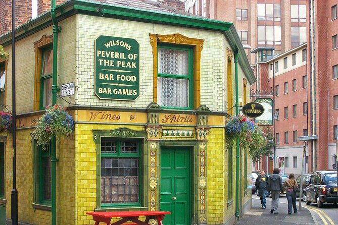 manchester-private-walking-tour-with-a-professional-guide