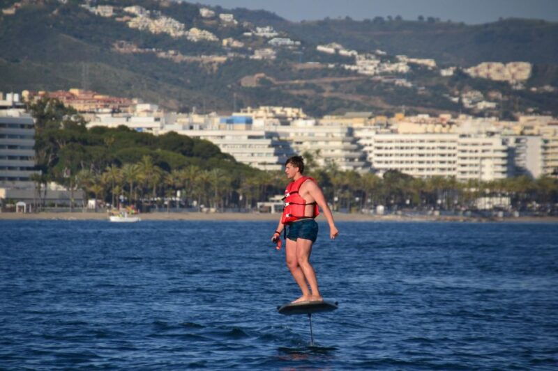 marbella-e-foil-experience-with-electric-sufboard