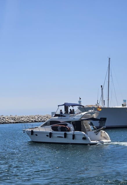 marbella-private-cruise-in-yacht