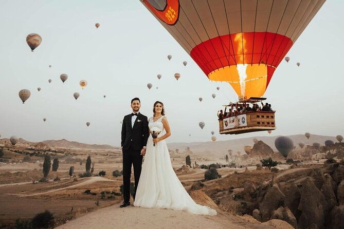 marriage-proposal-and-photoshoot-in-cappadocia-with-balloon-view