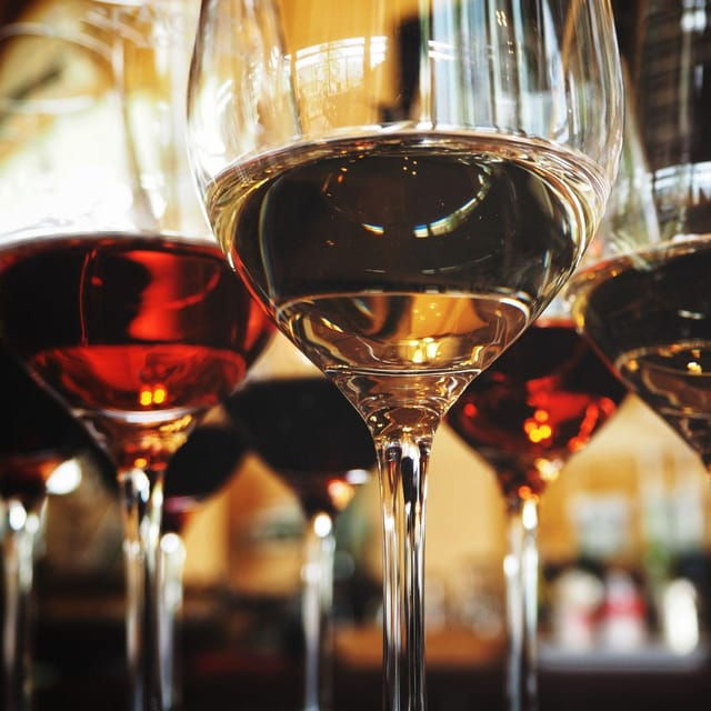 marseille-private-wine-cheese-tasting-experience