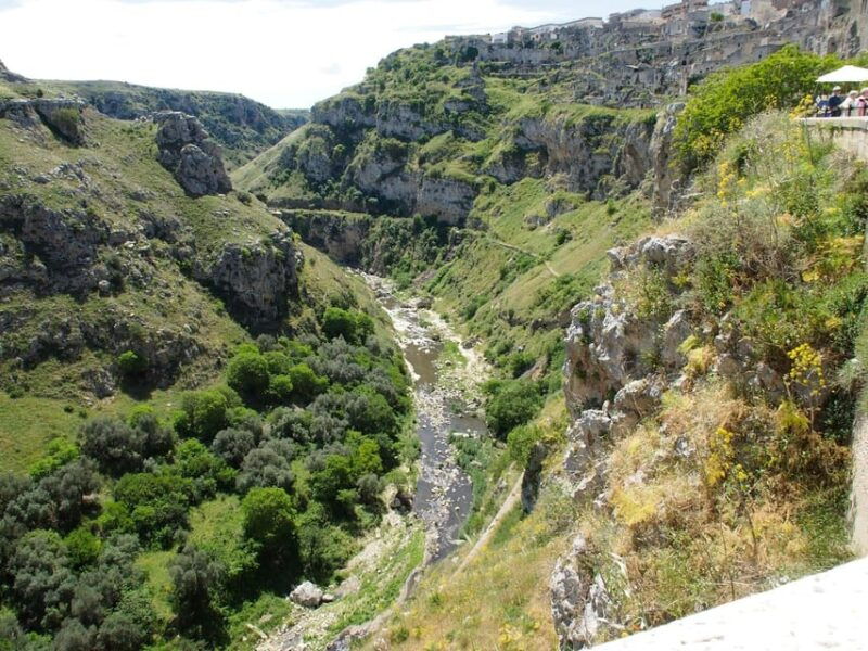 matera-private-tour-and-an-ancient-bakery-in-altamura
