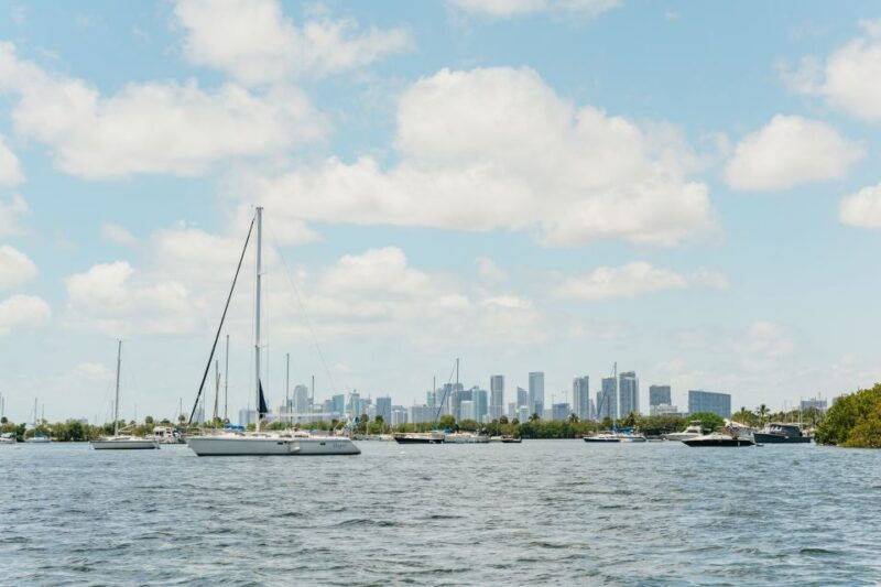 miami-jet-ski-boat-ride-on-the-bay