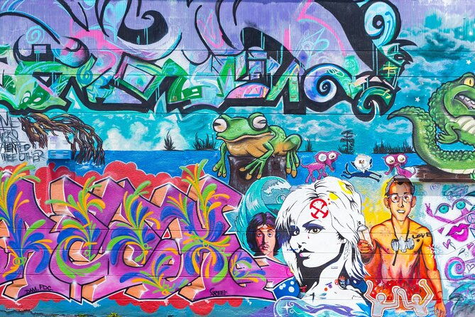 miami-street-art-private-walking-tour-with-a-guide