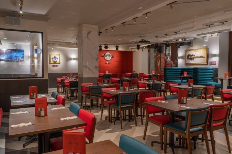 milan-hard-rock-cafe-with-set-menu-for-lunch-or-dinner
