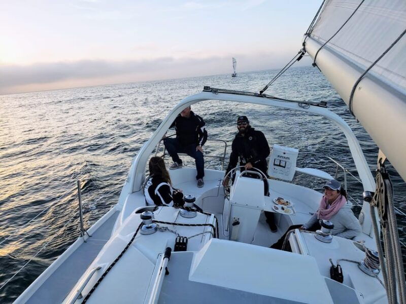 monterey-private-whale-watching-sailing-tour-for-6