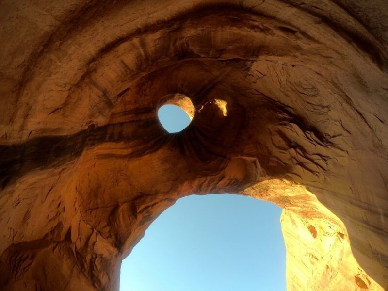 monument-valley-scenic-2-5-hour-guided-tour