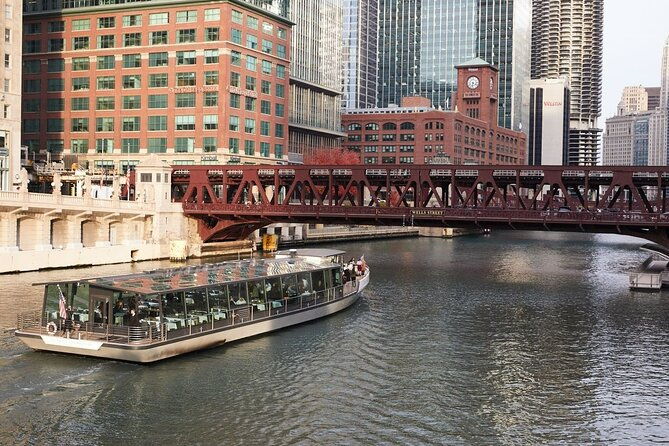 mothers-day-premier-plus-afternoon-brunch-on-the-chicago-river