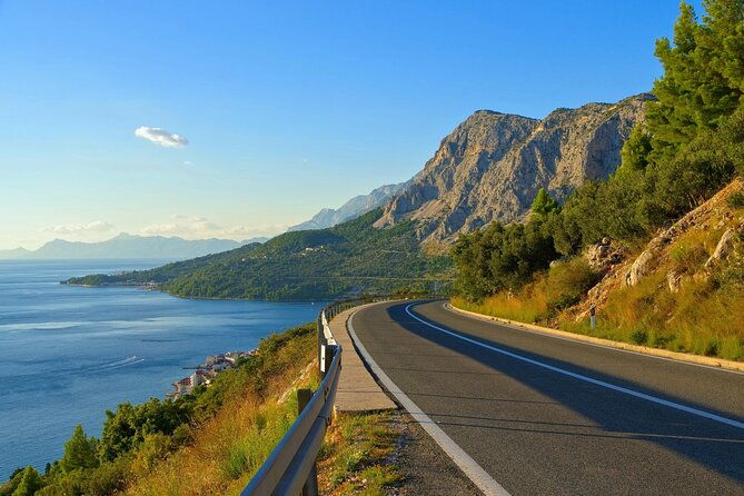 motorcycle-rental-trogir-bmw-r1250gs-your-own-motorbike-tour