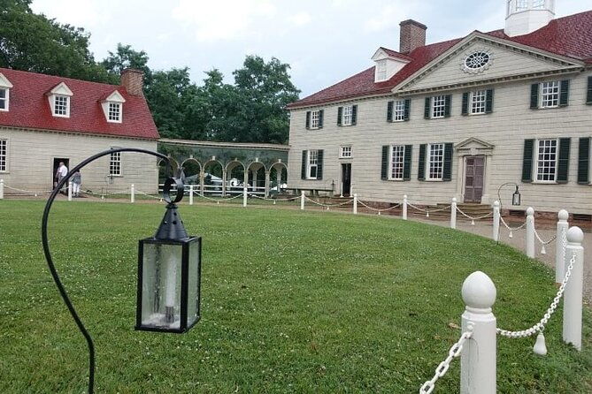 mount-vernon-guided-walking-and-bus-tour