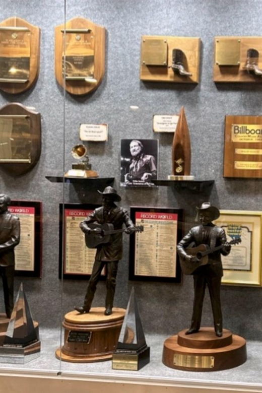 nashville-legends-of-country-music-museum-entry-ticket