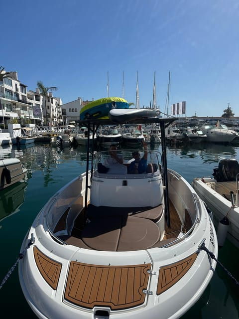 new-boat-trip-in-puerto-banus-with-friends-family-dolphins