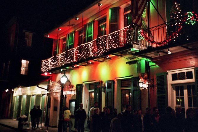 new-orleans-french-quarter-seasonal-christmas-tour