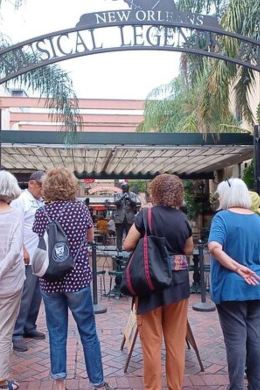 new-orleans-jazz-walking-tour-2