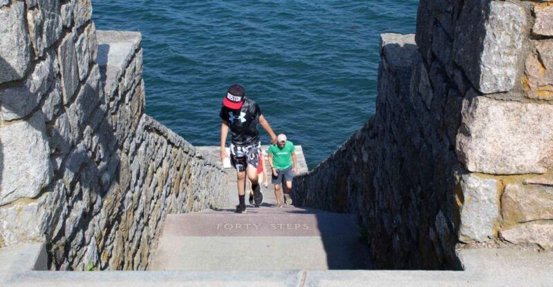 newport-rhode-island-cliff-walk-gilded-age-audio-tour