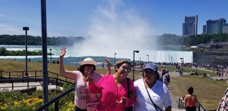 niagara-falls-new-york-state-guided-falls-walking-tour