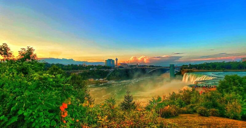 niagara-falls-usa-full-day-tour-with-fireworks-2