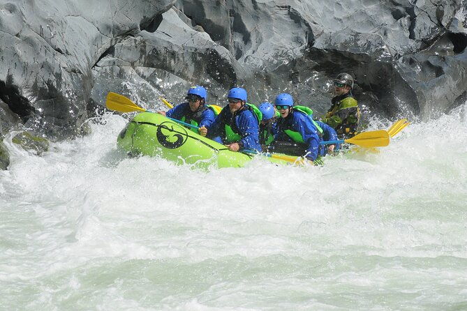 north-fork-american-river-full-day-rafting-trip-class-4