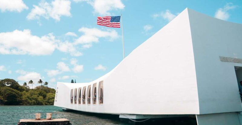 oahu-pearl-harbor-uss-arizona-and-city-tour